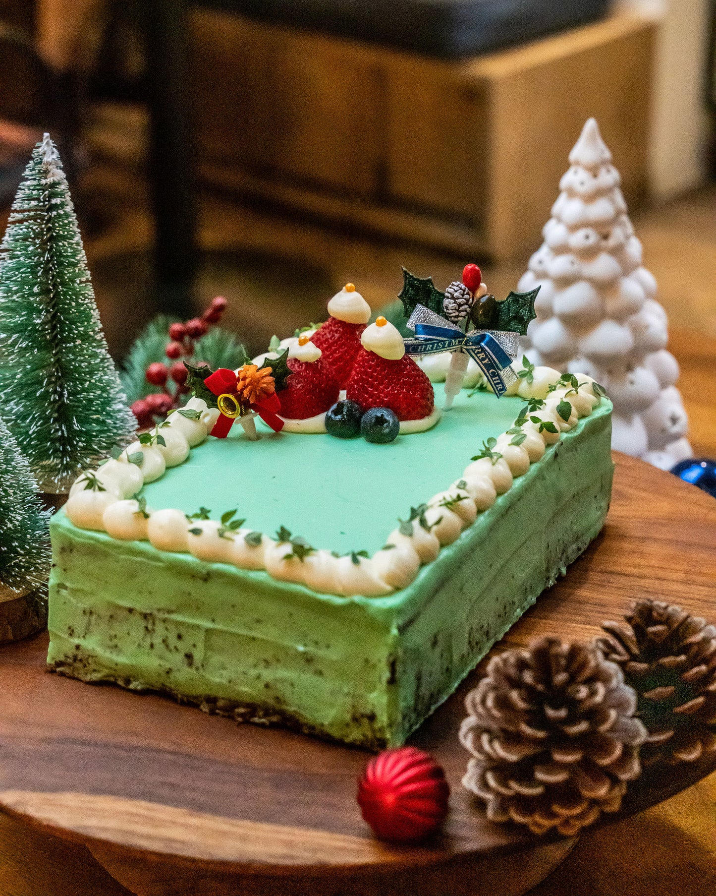 Christmas non alcoholic log cake